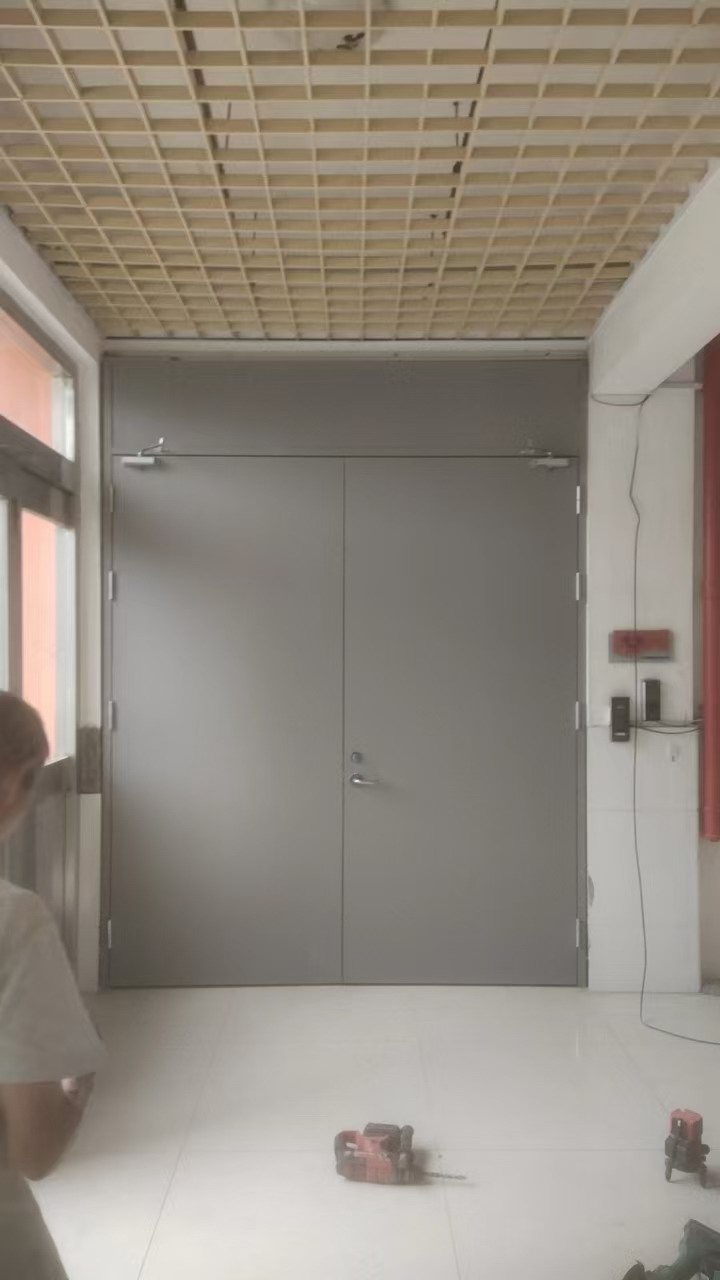 钢制隔热防火门